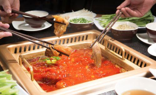 东北饮食爆料视频下载,揭秘热门饮食爆料视频背后的美味故事