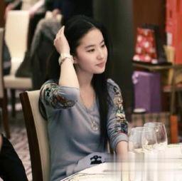 娱乐明星吃瓜日常小说,明星们的甜蜜瓜田生活  第3张