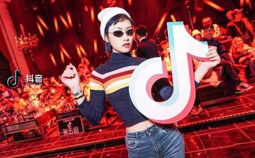 抖音相声爆料怎么做视频,揭秘短视频背后的搞笑秘密