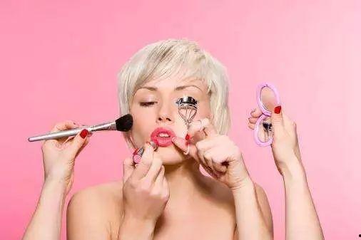 萌萌化妆品爆料视频大全,揭秘热门产品背后的真实效果  第2张