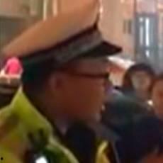 吃瓜韩城事件网红男女,网红男女的甜蜜与争议  第2张