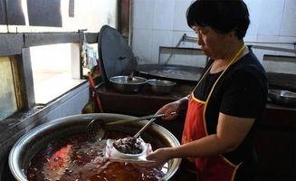 吃瓜韩城事件网红男女,网红男女的甜蜜与争议  第3张