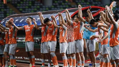 记者爆料深圳足球队视频,记者揭秘备战细节 第3张 记者爆料深圳足球队视频,记者揭秘备战细节 第3张