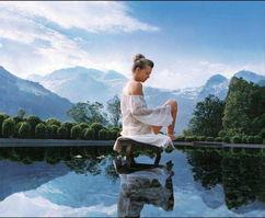 青草在线观看完整版,一场青春记忆的完整呈现  第3张