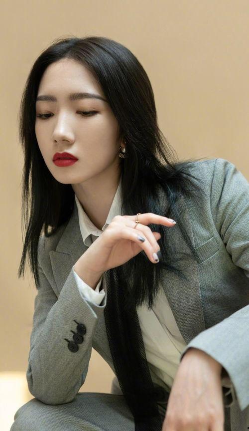 爆料娱乐圈檀健次,娱乐圈新晋实力派，揭秘他的星途历程